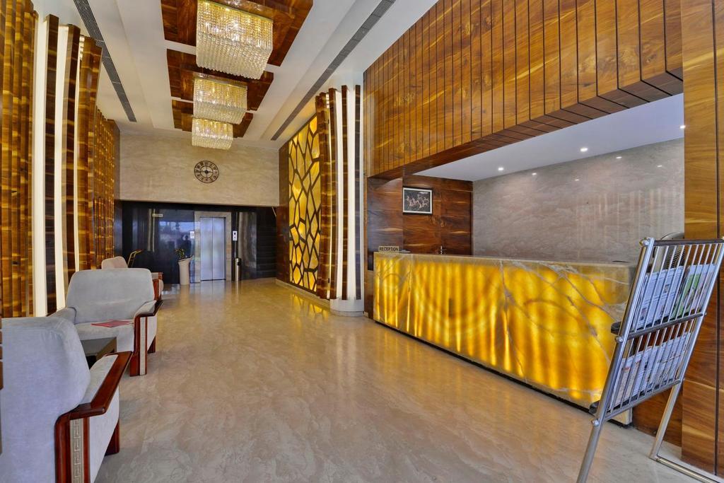 Hotel Silver Oak Bilāspur Extérieur photo