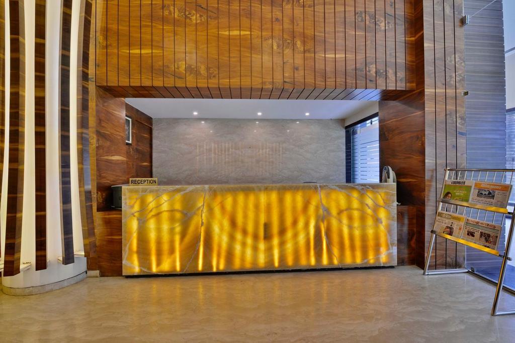Hotel Silver Oak Bilāspur Extérieur photo